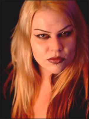 la chanteuse du groupe cradle of filth