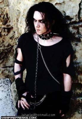 Re le bo goth.......il tjrs aussi magnifique