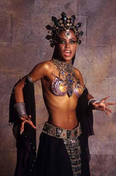 Akasha....la mére de tous les vampires....