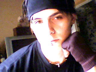 T'es trop mignon avec ton Bandanas....je t'aime trés fort grand frére....