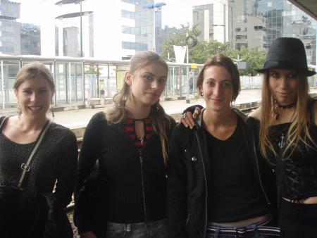 Laura, Violaine (ma soeur), Charlotte et mwa